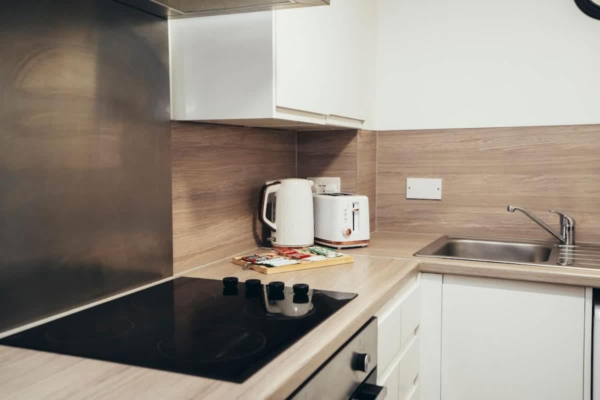 1Br City Centre Apt, Self Check In, Wifi, By Derbnb Шефилд Экстерьер фото