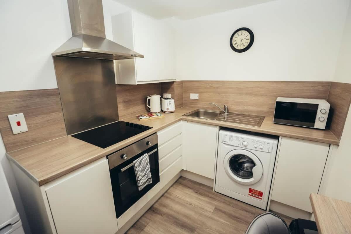 1Br City Centre Apt, Self Check In, Wifi, By Derbnb Шефилд Экстерьер фото