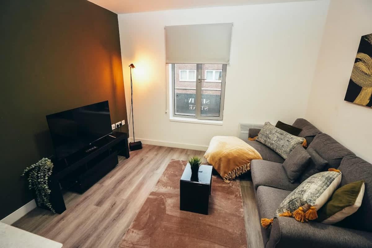 1Br City Centre Apt, Self Check In, Wifi, By Derbnb Шефилд Экстерьер фото