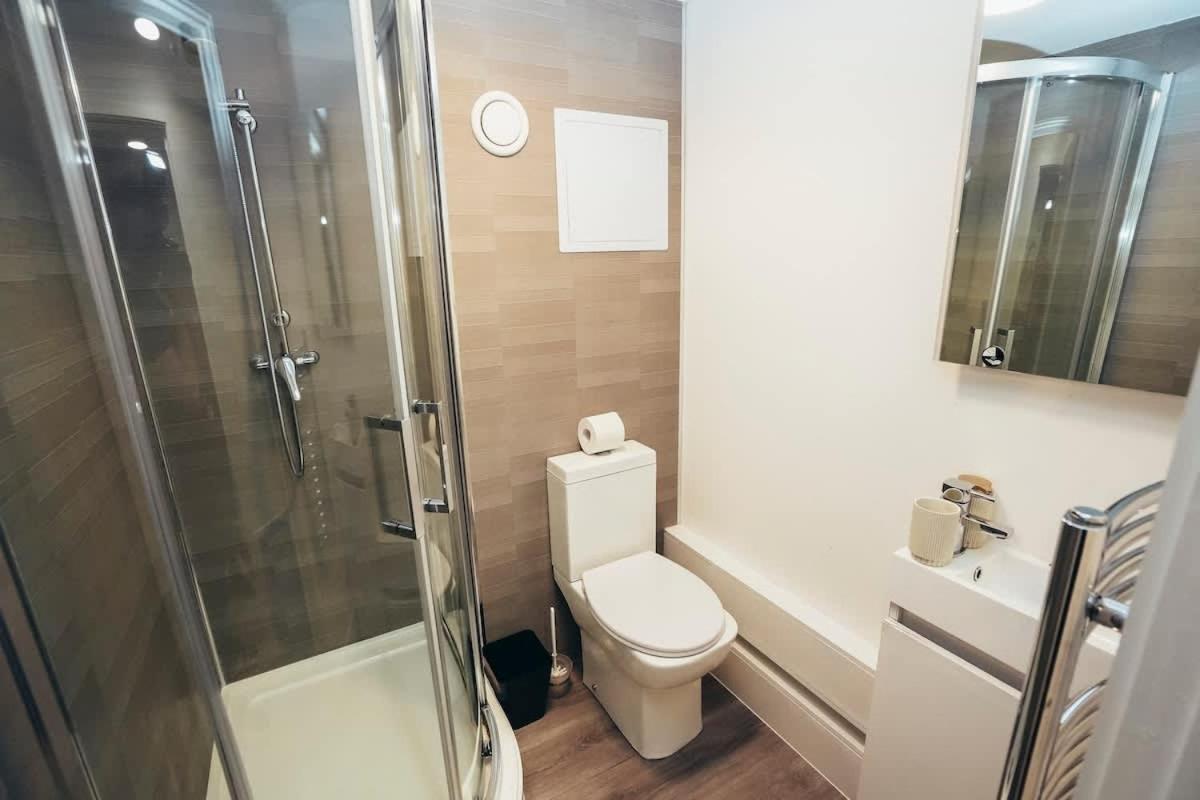 1Br City Centre Apt, Self Check In, Wifi, By Derbnb Шефилд Экстерьер фото