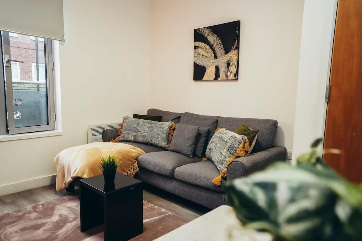 1Br City Centre Apt, Self Check In, Wifi, By Derbnb Шефилд Экстерьер фото